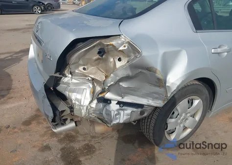 2007 Nissan Altima 2.5 S z USA, uszkodzony, nr VIN 1N4AL21E27C210230